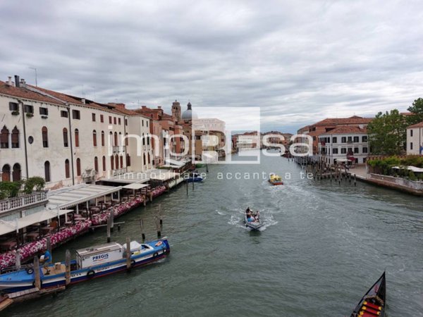 negozio in vendita a Venezia in zona Sestiere Santa Croce