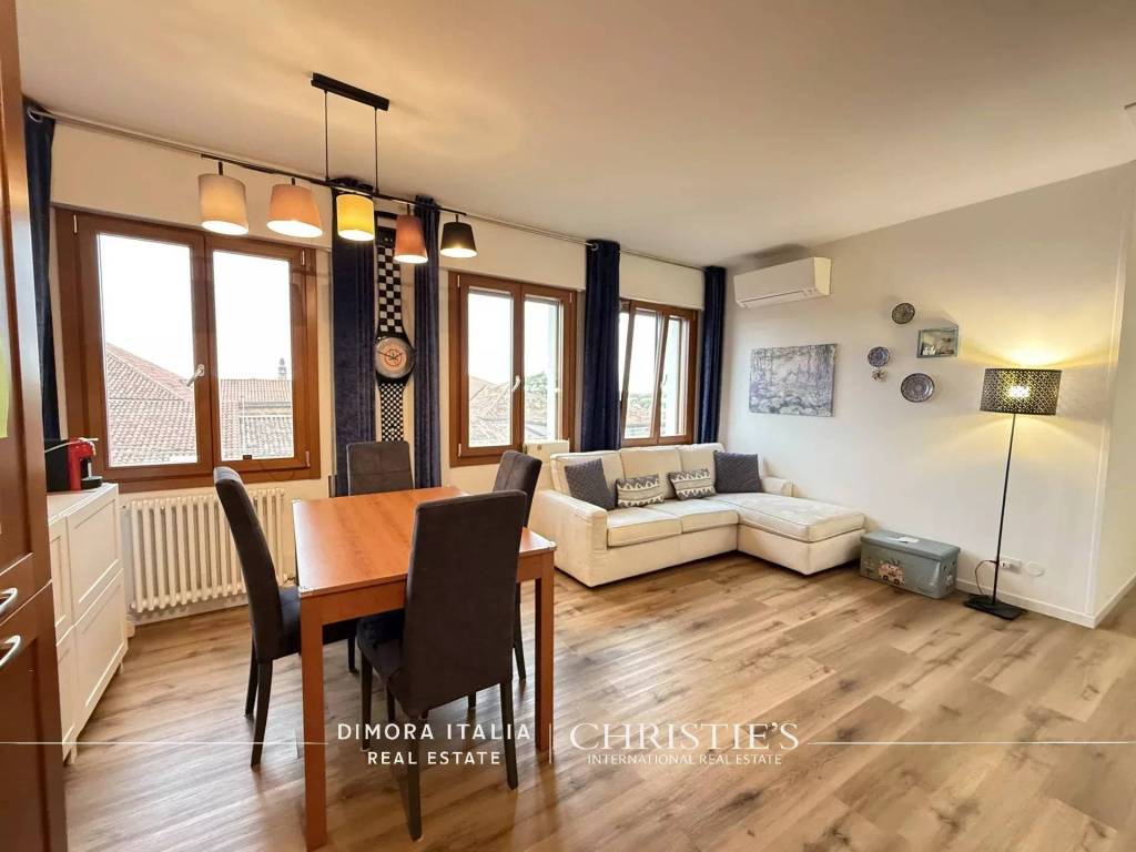 appartamento in vendita a Venezia in zona Murano