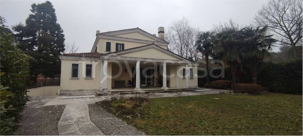 casa indipendente in vendita a Venezia in zona Mestre
