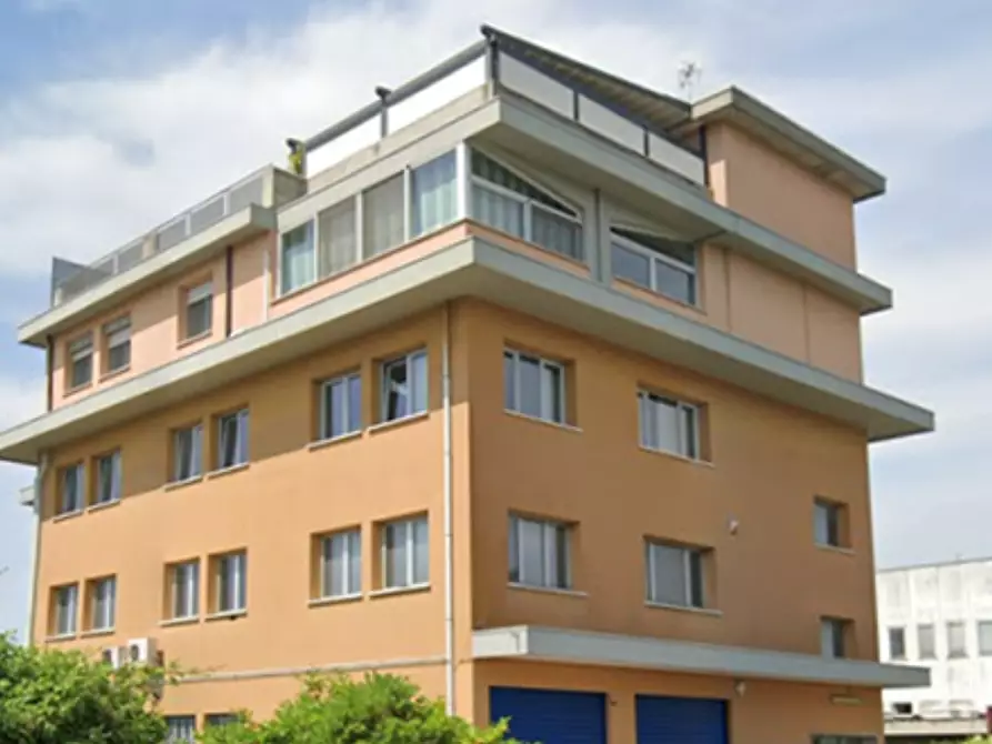 ufficio in vendita a Venezia in zona Mestre