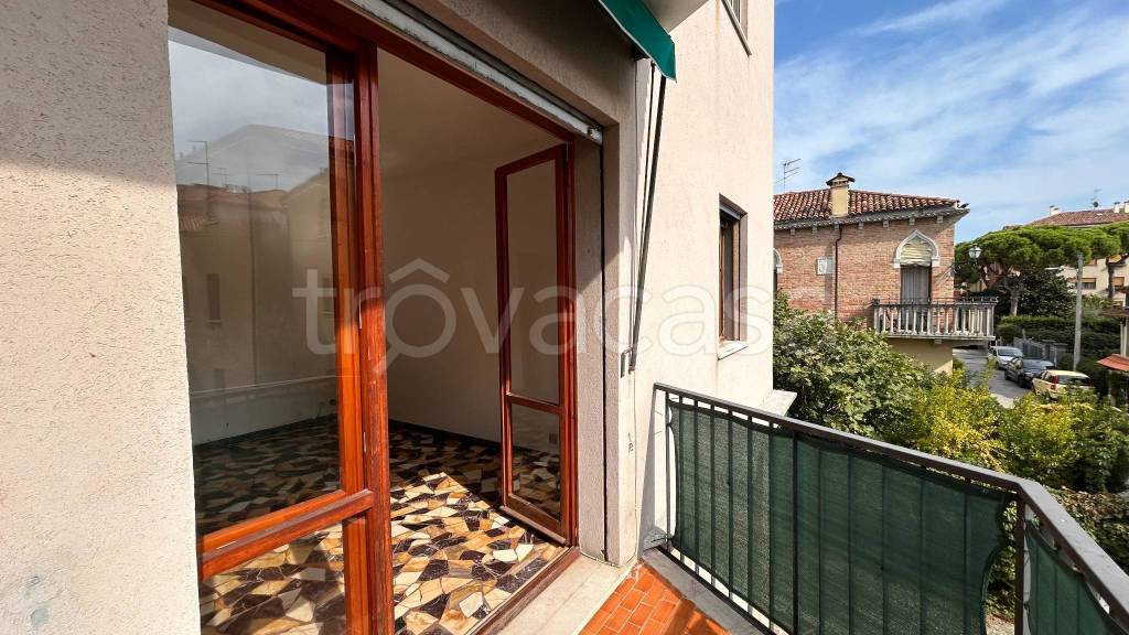 appartamento in vendita a Venezia in zona Lido di Venezia