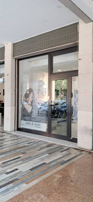 negozio in vendita a Venezia in zona Mestre