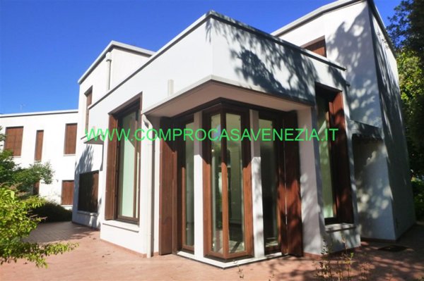 casa indipendente in vendita a Venezia in zona Mestre