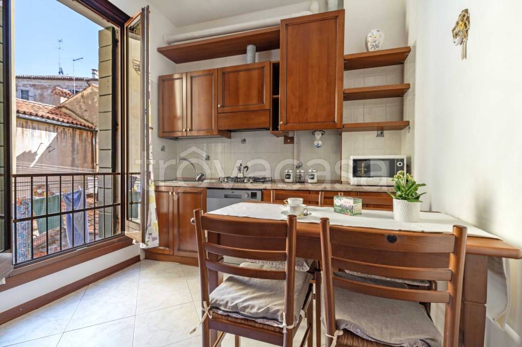 appartamento in vendita a Venezia in zona Sestiere Castello