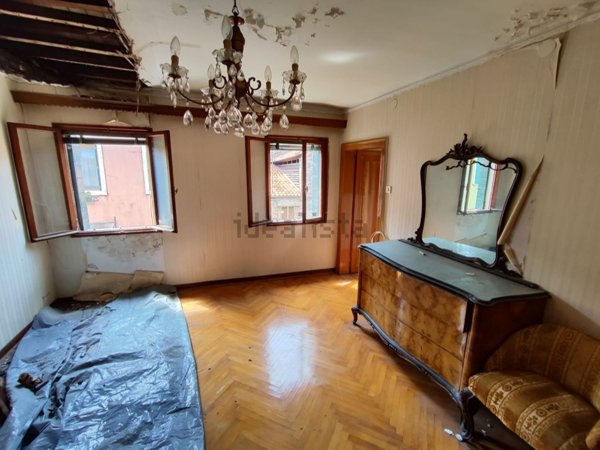 appartamento in vendita a Venezia in zona Murano