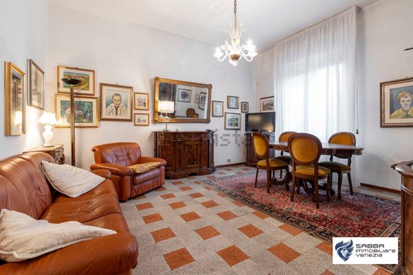 appartamento in vendita a Venezia in zona Lido di Venezia