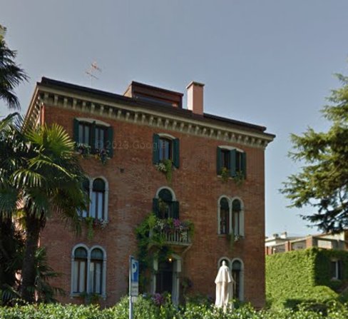 appartamento in vendita a Venezia in zona Lido di Venezia