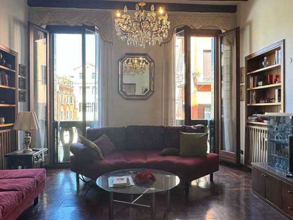 appartamento in vendita a Venezia in zona Sestiere Santa Croce