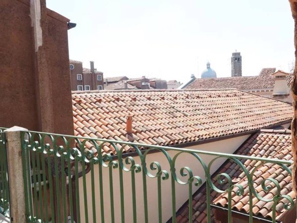 appartamento in vendita a Venezia in zona Sestiere Santa Croce