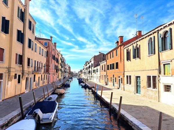 appartamento in vendita a Venezia in zona Sestiere Dorsoduro