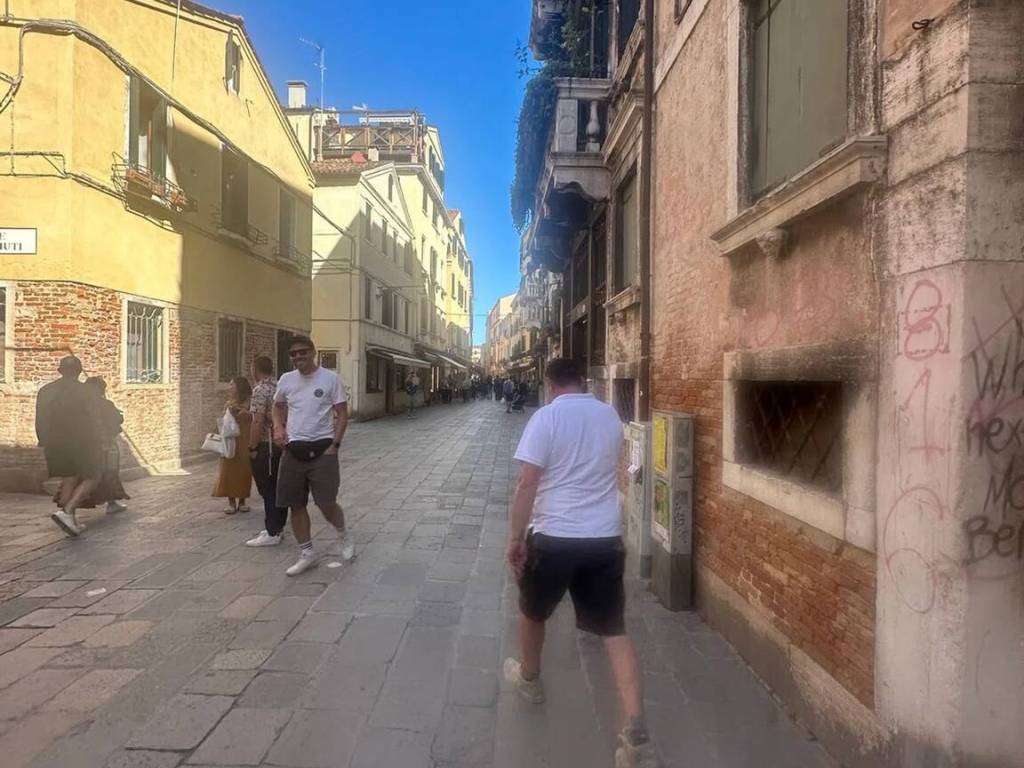 ufficio in vendita a Venezia in zona Sestiere Santa Croce