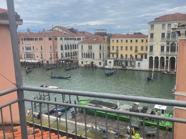 appartamento in vendita a Venezia in zona Sestiere San Polo