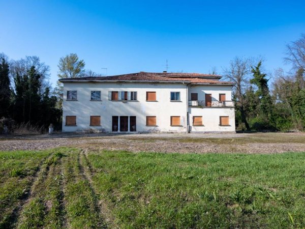 casa indipendente in vendita a Venezia in zona Mestre