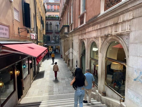 negozio in vendita a Venezia in zona Sestiere San Marco