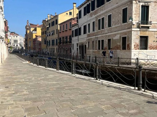 appartamento in vendita a Venezia in zona Sestiere Santa Croce