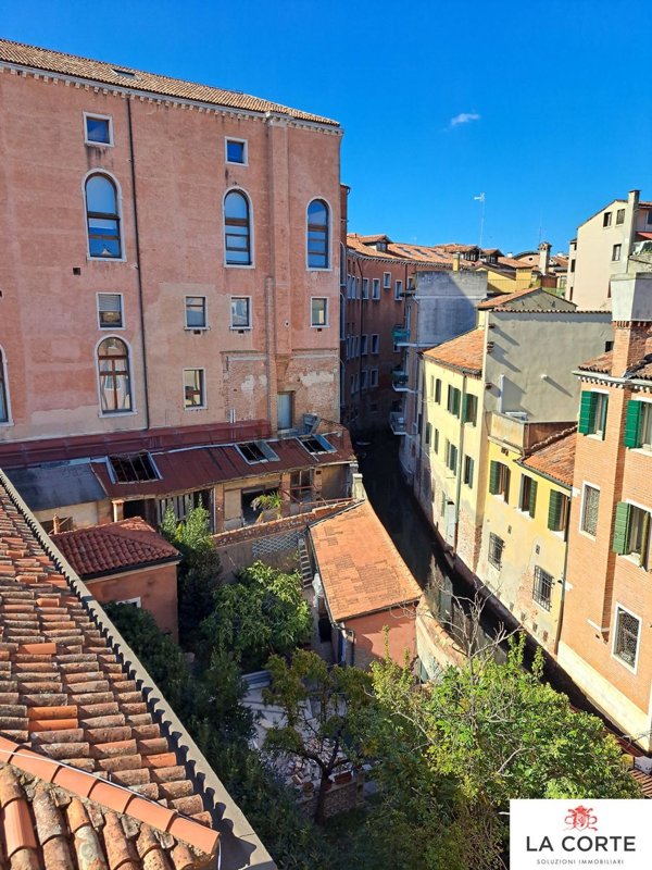 appartamento in vendita a Venezia in zona Sestiere Santa Croce