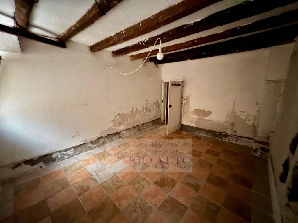 locale di sgombero in vendita a Venezia in zona Sestiere Castello