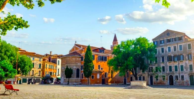 negozio in vendita a Venezia in zona Sestiere San Polo