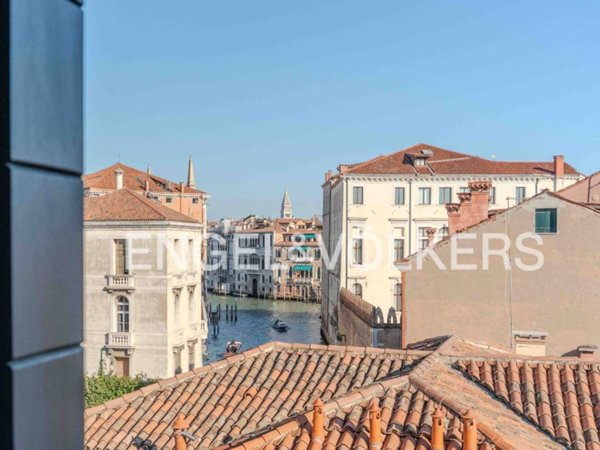 appartamento in vendita a Venezia in zona Sestiere Dorsoduro
