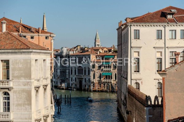 appartamento in vendita a Venezia in zona Sestiere Dorsoduro