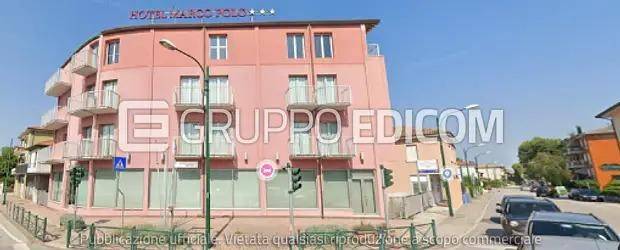 negozio in vendita a Venezia in zona Campalto