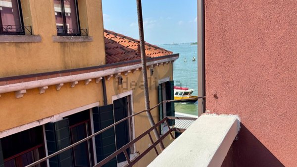 appartamento in vendita a Venezia in zona Sestiere Cannaregio