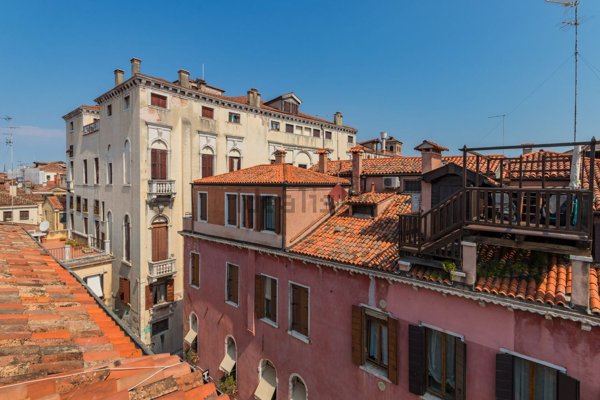 appartamento in vendita a Venezia in zona Sestiere San Polo