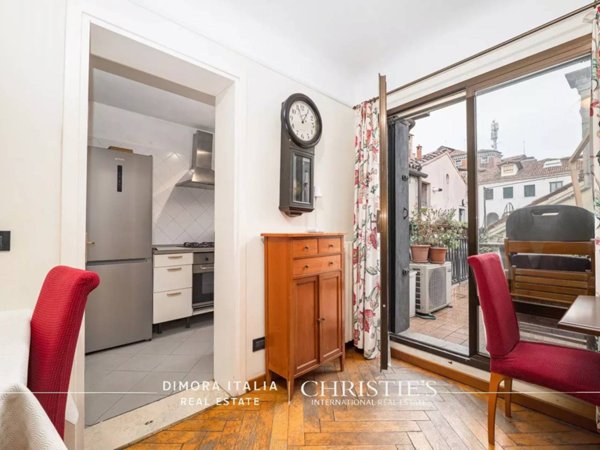 appartamento in vendita a Venezia in zona Sestiere Santa Croce