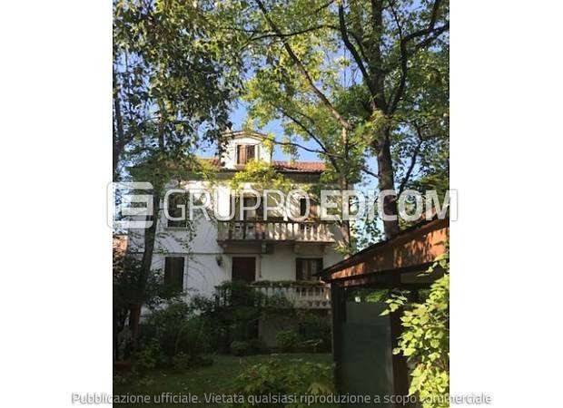 casa indipendente in vendita a Venezia in zona Lido di Venezia