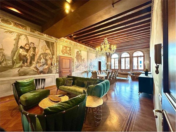 appartamento in vendita a Venezia in zona Sestiere San Polo