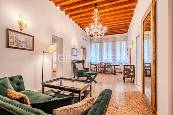appartamento in vendita a Venezia in zona Sestiere San Marco