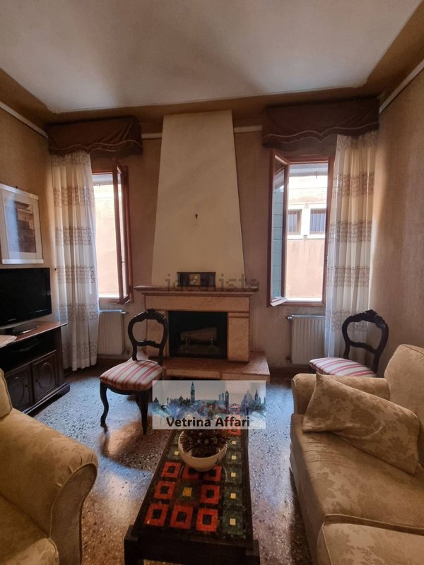 appartamento in vendita a Venezia in zona Sestiere Santa Croce