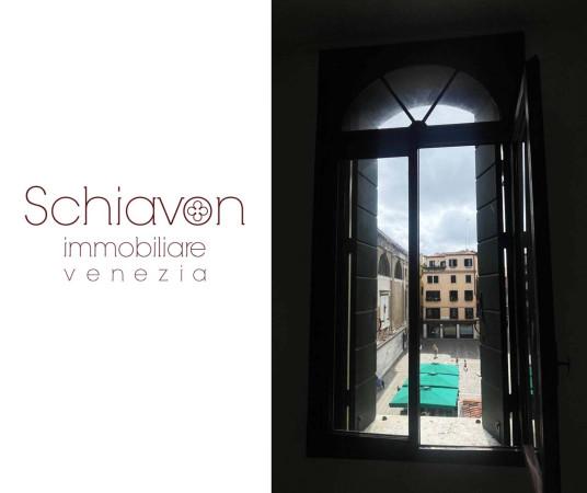 appartamento in vendita a Venezia in zona Sestiere San Polo