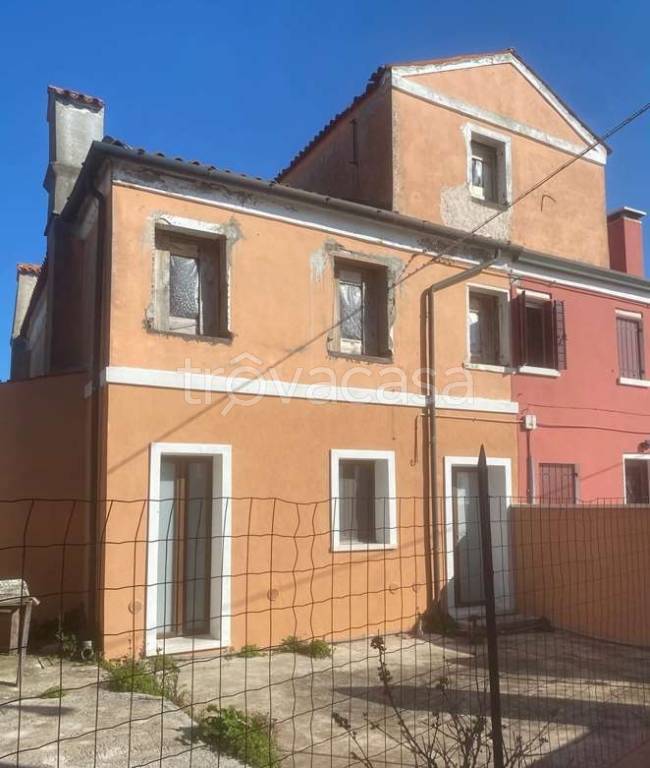 casa indipendente in vendita a Venezia in zona Mestre