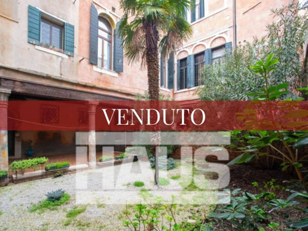 appartamento in vendita a Venezia in zona Sestiere San Polo