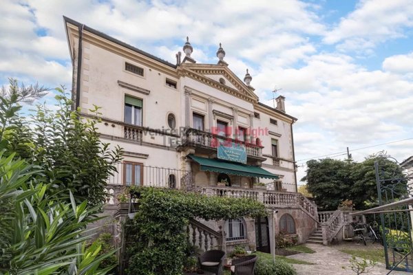 appartamento in vendita a Venezia in zona Lido di Venezia