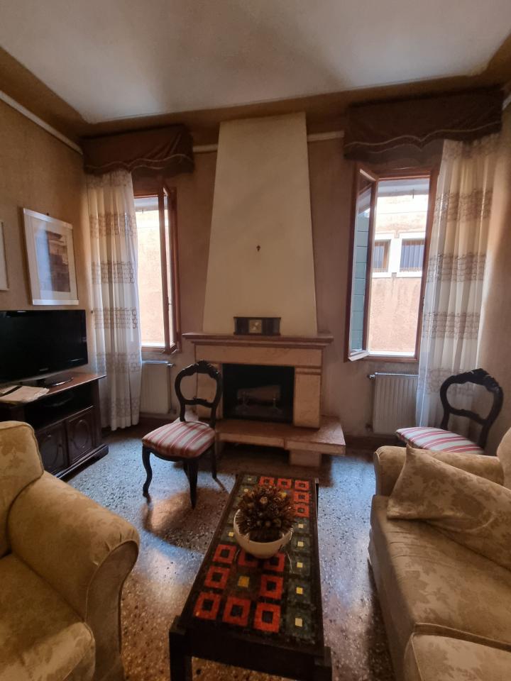 appartamento in vendita a Venezia in zona Sestiere Santa Croce