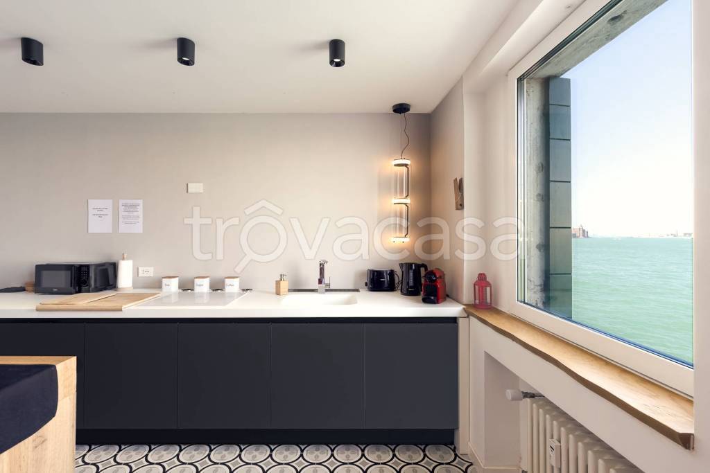 appartamento in vendita a Venezia in zona Giudecca