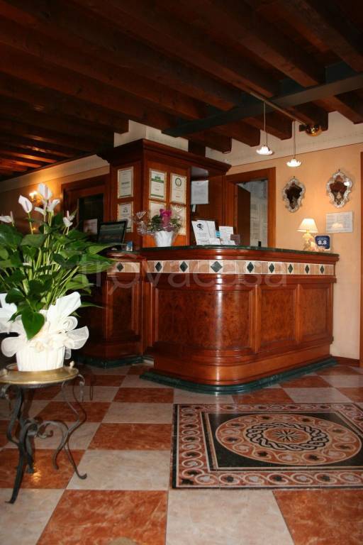 negozio in vendita a Venezia in zona Sestiere Santa Croce