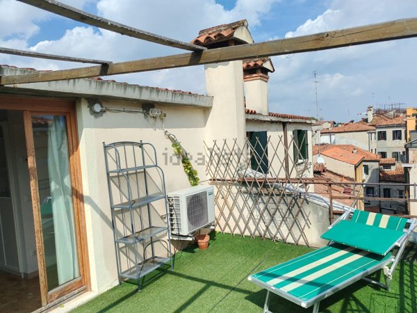 appartamento in vendita a Venezia in zona Sestiere Santa Croce