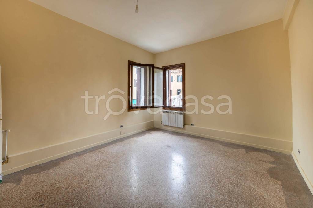 appartamento in vendita a Venezia in zona Sestiere Cannaregio