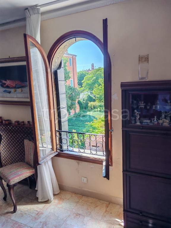 appartamento in vendita a Venezia in zona Sestiere Santa Croce