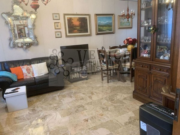 casa indipendente in vendita a Venezia in zona Sestiere Castello