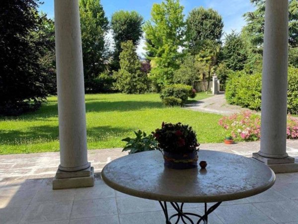 casa indipendente in vendita a Venezia in zona Mestre