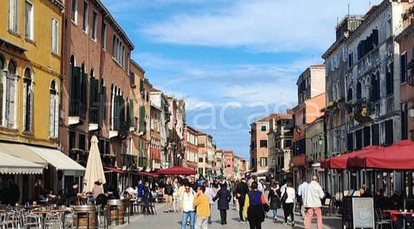 negozio in vendita a Venezia in zona Sestiere Castello