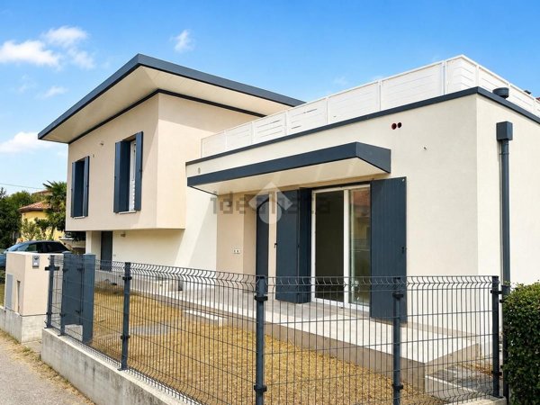 casa indipendente in vendita a Venezia in zona Campalto