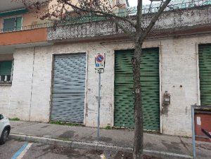 negozio in vendita a Venezia in zona Mestre