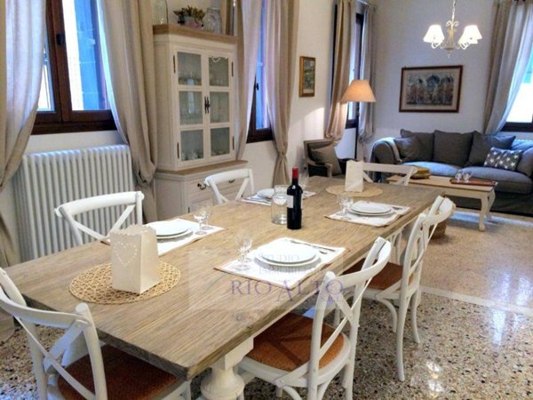 appartamento in vendita a Venezia in zona Sestiere San Polo
