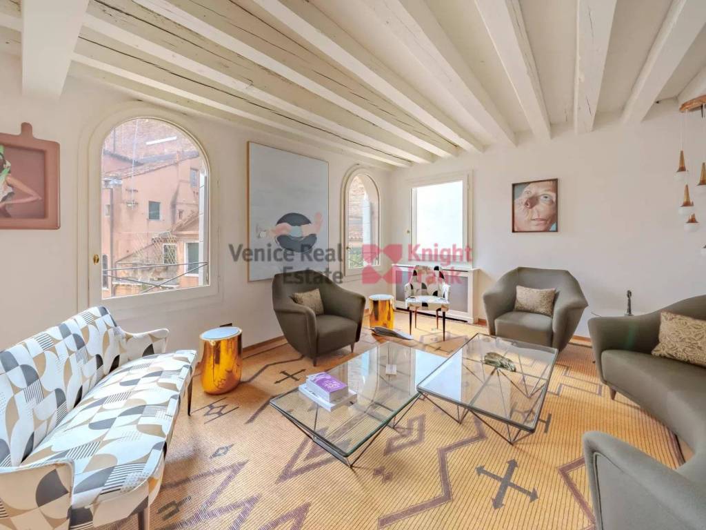 appartamento in vendita a Venezia in zona Murano