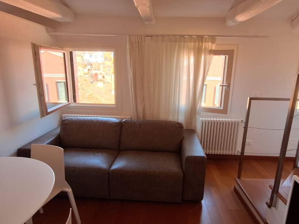 appartamento in vendita a Venezia in zona Murano